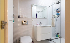 Mamaia - Apartament 2 camere bloc nou mobilat-utilat lux - imagine 7