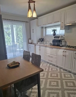 Casa de vanzare, 220 mp, zona Corunca  - imagine 3