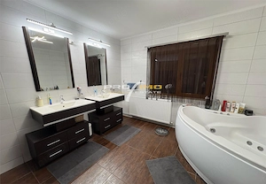 DUPLEX, proprietate exclusivista moderna functionala si cu stil, zona centrala - imagine 11