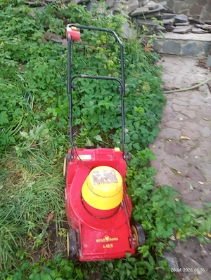 Masina de tuns iarba Wolf Garten