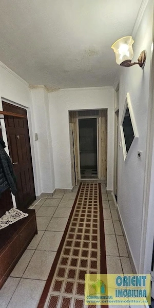 Poarta 6, de vanzare apartament 2 camere, gaze, mobilat - imagine 3