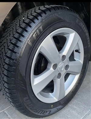 Dacia Sandero II 2019 0.9TCe 90cp  Nivel De Echipare :PRESTIGE PLUS!   Rulaj 15.000KM reali! Stare N - imagine 8