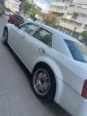 dezmembrez chryslee 300c - imagine 3