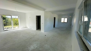 Duplex 117mp teren 300 Sura Mica - imagine 5