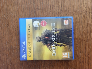 Dark Souls 3 : The Fire Fades Edition PS4