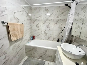 Apartament tip PB renovat, zona Rogerius - imagine 7