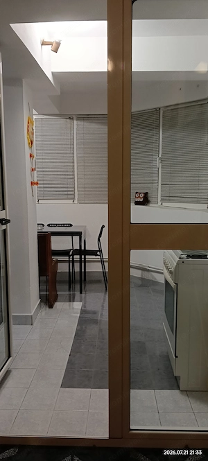 Cazare apartament 3 camere la mare foarte aproape de plaja Constanta Faleza Nord - imagine 4