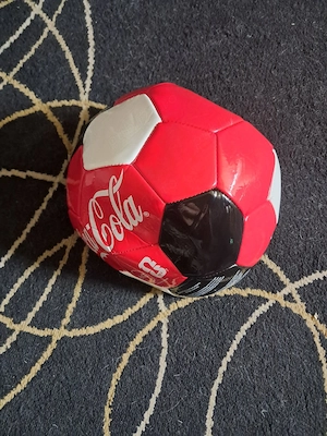 Mingea de Fotbal Coca-Cola nouă de vânzare...