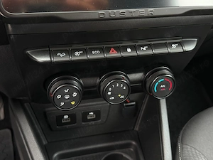 Dacia Duster AWD - 1.5dCi | 4x4 | 115cp | Apple Carplay | Touchscreen | LED - imagine 13