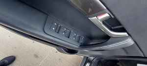Vând Chevrolet Captiva, an 2006, 4 4,automatic, 7 locuri - imagine 4