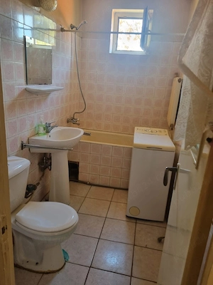 Vând apartament 3 camere Lugoj - imagine 6