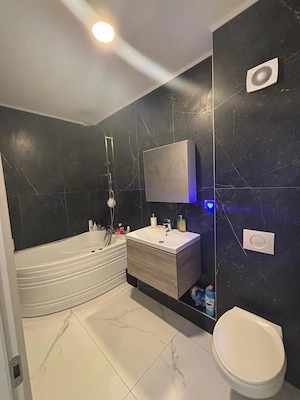 Vând apartament str Safirului 87 mp +30 mp pod în Bragadiru  - imagine 6