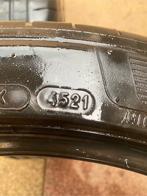 215 45 18 Michelin - imagine 3