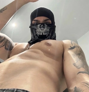 TopBoy Masseur HappyEnd