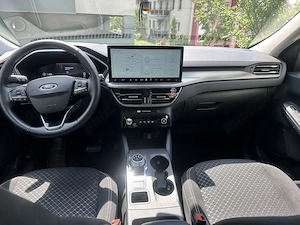 Ford kuga 1.5 benzină  - imagine 5
