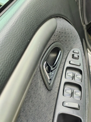 Volvo V40 (2004 1.9DI) - imagine 7