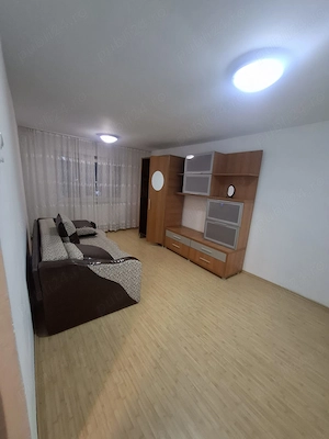 Vand apartament 3 camere, Etaj 1, Targu Jiu - imagine 6