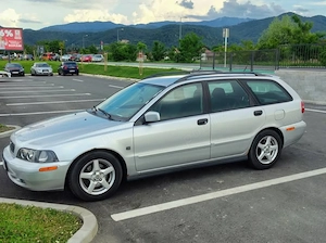 Volvo V40 (2004 1.9DI) - imagine 8