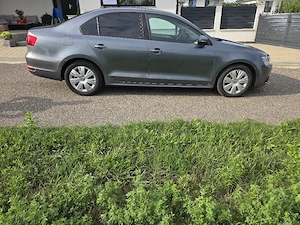 Volkswagen Jetta - imagine 5