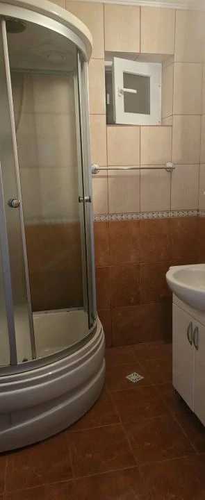 De vânzare apartament 2 camere decomandat | Zona 8 Mai - imagine 15