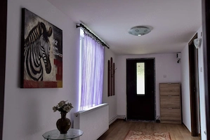 CASA 2 CAMERE, SAT POIENARI sau SCHIMB CU APARTAMENT - imagine 4