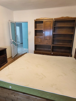 Apartament 3 camere spre inchiriere Vaslui, Piata Traian - imagine 6