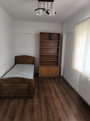 Apartament 3 camere spre inchiriere Vaslui, Piata Traian - imagine 10