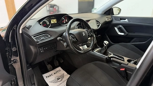 ** Peugeot 308 ** - imagine 12