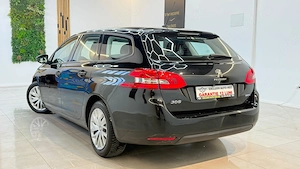 ** Peugeot 308 ** - imagine 7