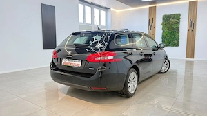 ** Peugeot 308 ** - imagine 9
