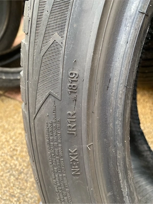 265 45 20 GoodYear Ultra Grip - imagine 4