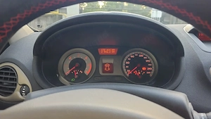 Renault Clio III Privilege, 1.5 dCi, 80 CP - imagine 6
