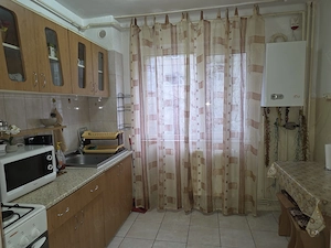 PROPRIETAR Vând Ap 2 camere 1 4 Banat - imagine 5