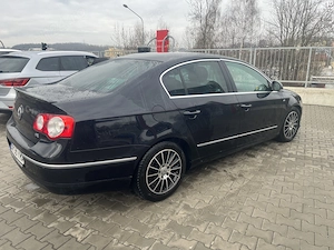 Volkswagen Passat B6 Sport,2.0 TDI 140 CP - imagine 4
