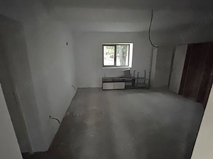 Vand Casa cu 2 camere Cruceni, Timis - imagine 5