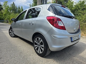 Opel Corsa Berlină  - imagine 3