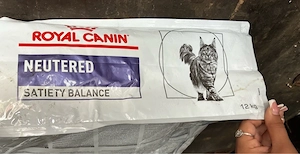  Royal Canin Expert Neutered Satiety Balance   12 kg