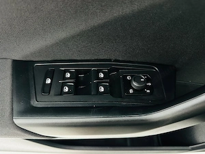 VOLKSWAGEN T-ROC 2022 2.0D E6 Garantie 12 Luni Rate Avans 0 Doar Cu Buletinul - imagine 11