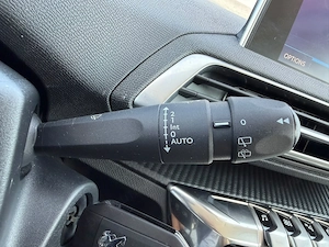 Peugeot 3008 - imagine 12