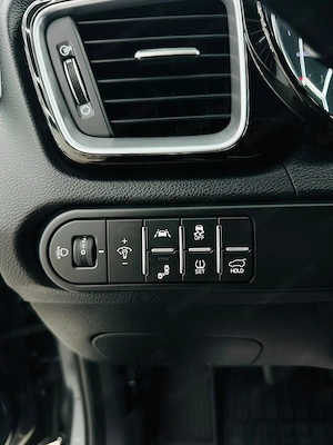 Kia XCeed - imagine 13