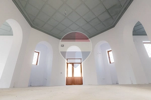Cladire simbolica de inchiriat -Centrul Istoric Ploiesti - imagine 6