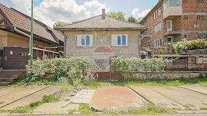 Casă cu potențial în Centrul Civic Brașov | 4 camere
