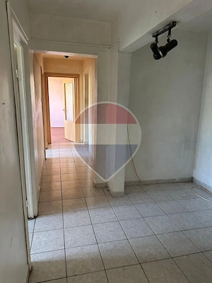 Apartament 3 camere decomandat Piața Rogerius - imagine 5