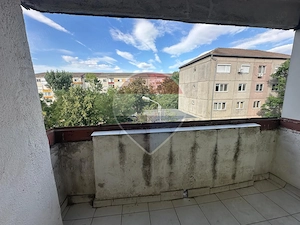 Apartament 3 camere decomandat Piața Rogerius - imagine 14
