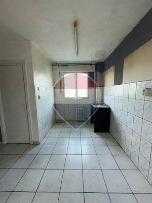 Apartament 3 camere decomandat Piața Rogerius - imagine 9