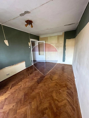 Apartament 3 camere decomandat Piața Rogerius - imagine 8