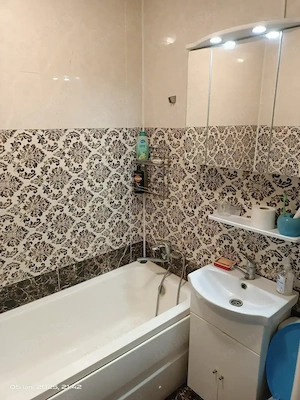 Casă de vânzare în Năvodari - Centru, 90 mp utili, 2 Grupuri Sanitare, Gaze - imagine 6
