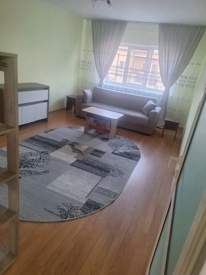 Apartament de închiriat cu doua camere decomandate mobilat și utilat la etj 4 - imagine 2