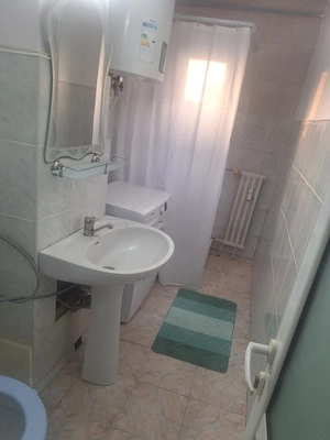 Apartament de închiriat cu doua camere decomandate mobilat și utilat la etj 4 - imagine 4