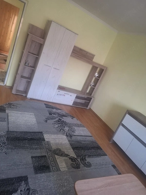 Apartament de închiriat cu doua camere decomandate mobilat și utilat la etj 4 - imagine 3